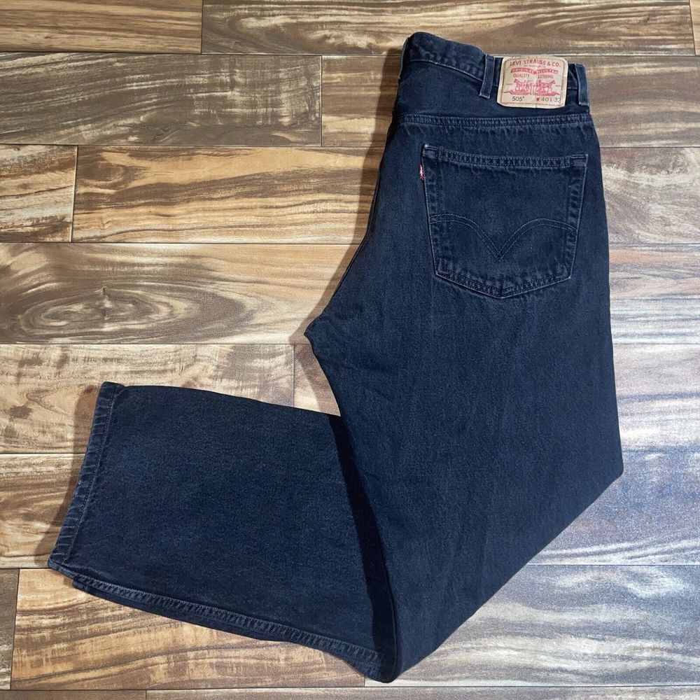 Levi's 505 Men's Black Jeans Straight Leg Regular Fit 38x30 (Tagged 40x32) Pants